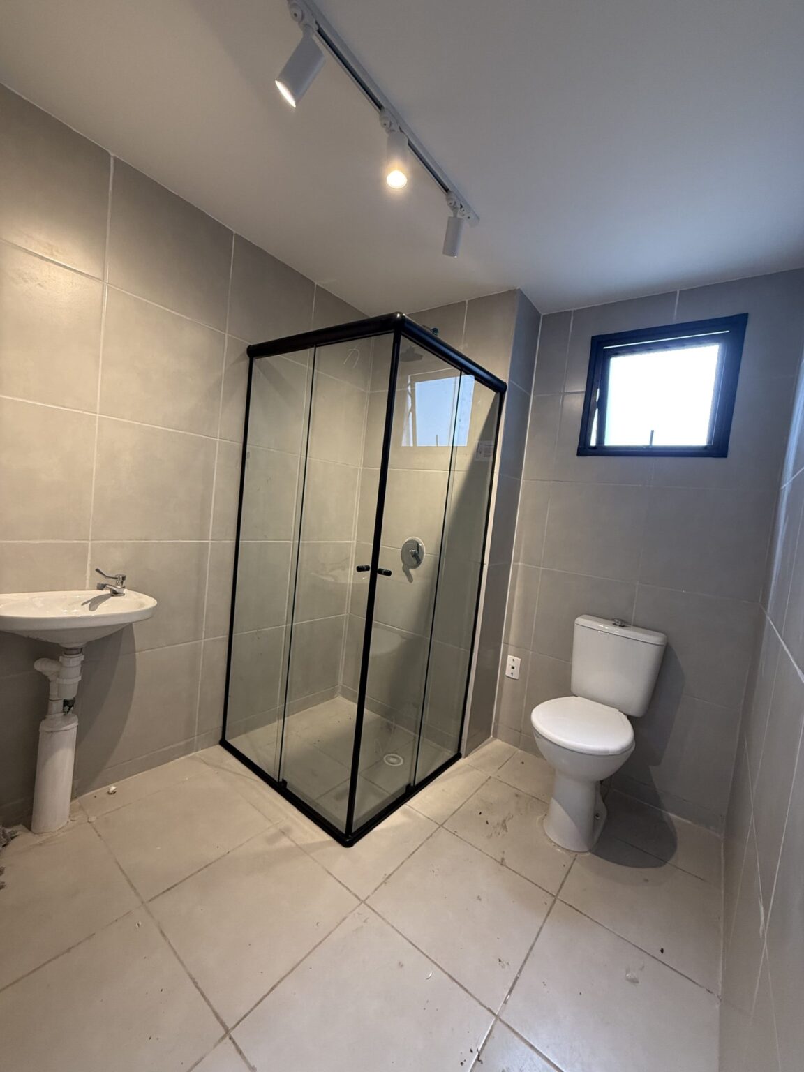 banheiro_grande_urban_parque_das_bandeiras